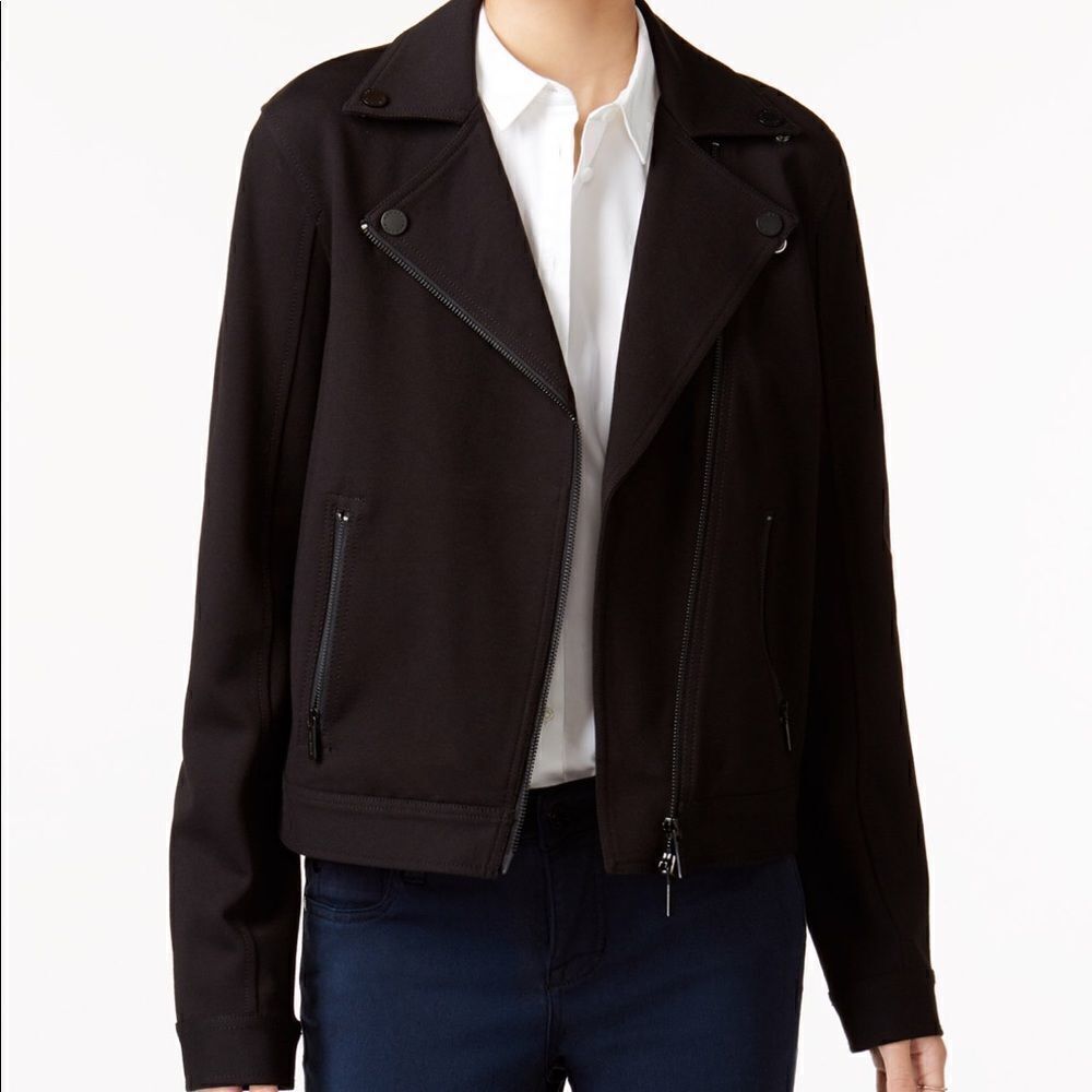 🎉1 hr sale 🎉Black color Moto Jacket